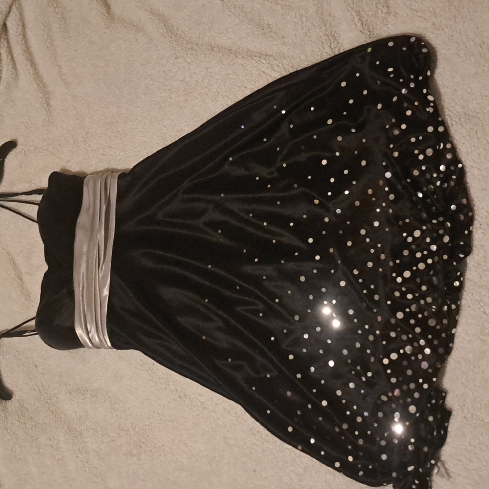 Black sequenced mini prom dress
